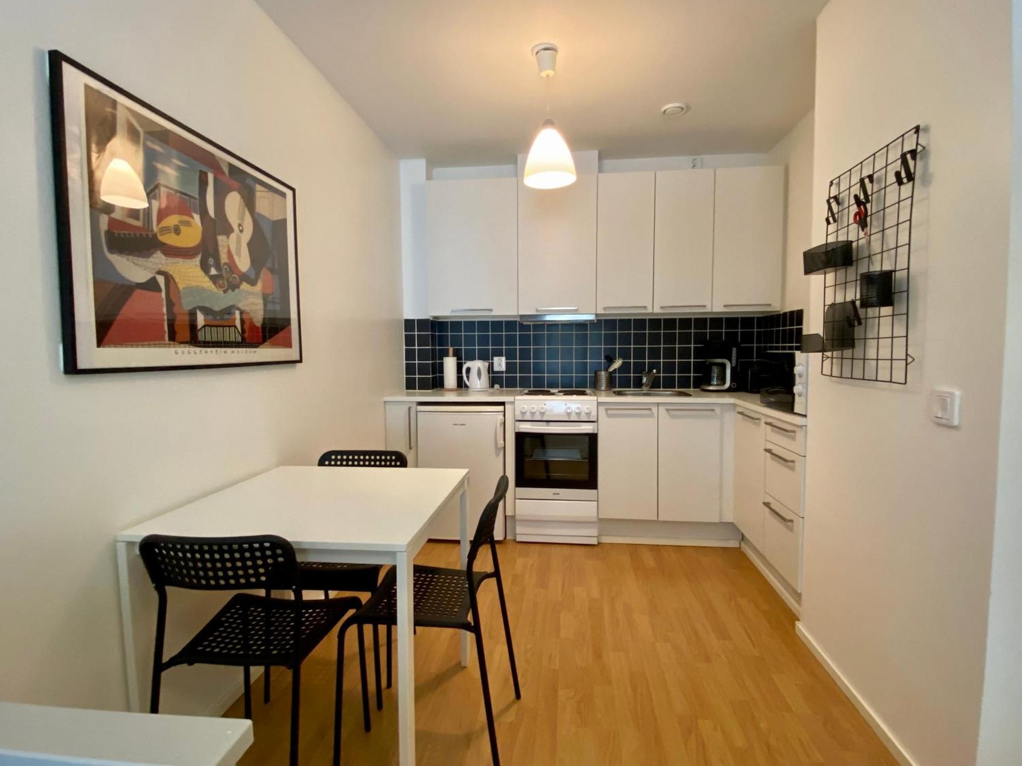 Tranquil Studio Near Nature, Free Parking& Wifi Хельсинки Экстерьер фото