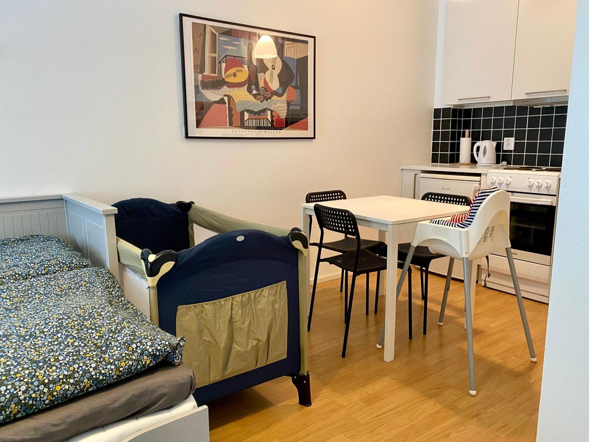 Tranquil Studio Near Nature, Free Parking& Wifi Хельсинки Экстерьер фото